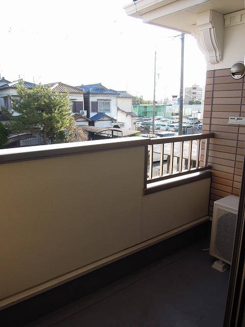16/27 バルコニー