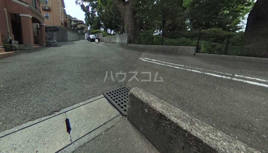 14/20 駐車場