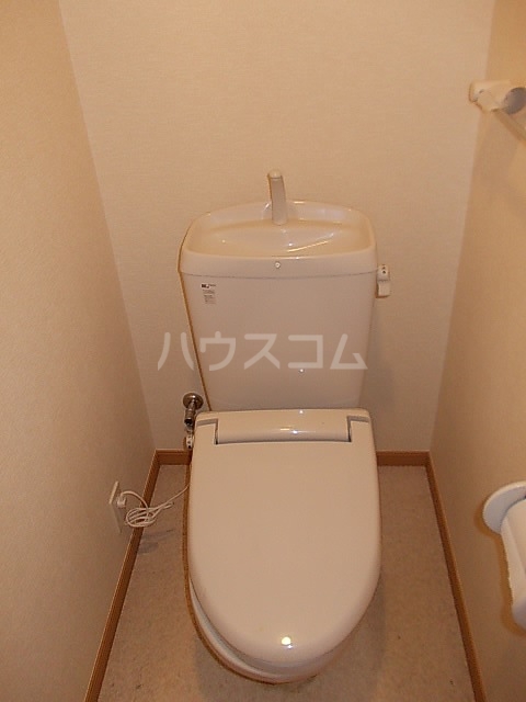 20/30 トイレ