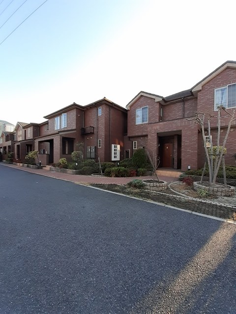 13/20 エントランス