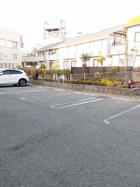 14/20 駐車場