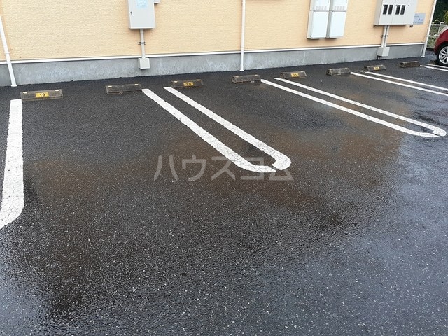 14/20 駐車場