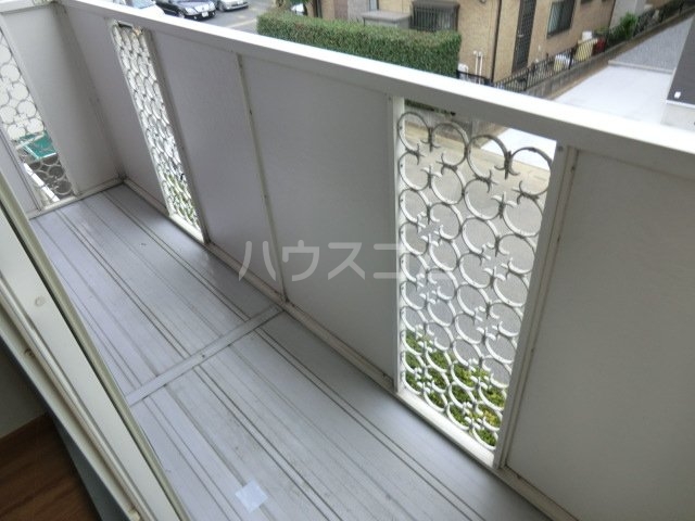 19/30 バルコニー