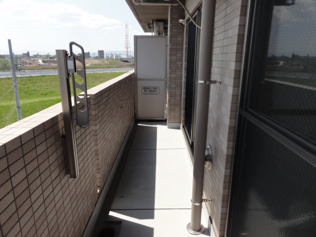 17/30 バルコニー
