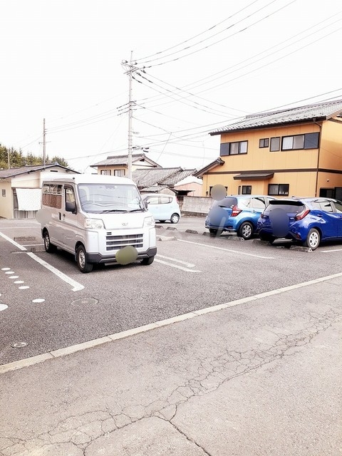 15/29 駐車場