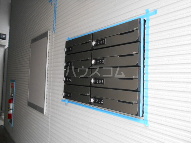 21/26 エントランス