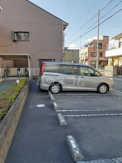 15/22 駐車場