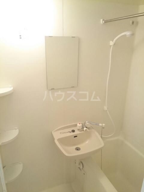 13/26 浴室