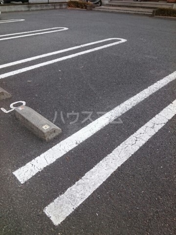 14/30 駐車場