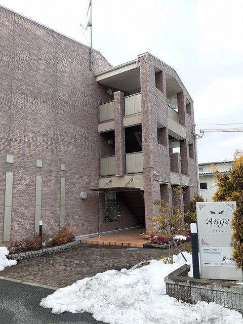 14/17 エントランス