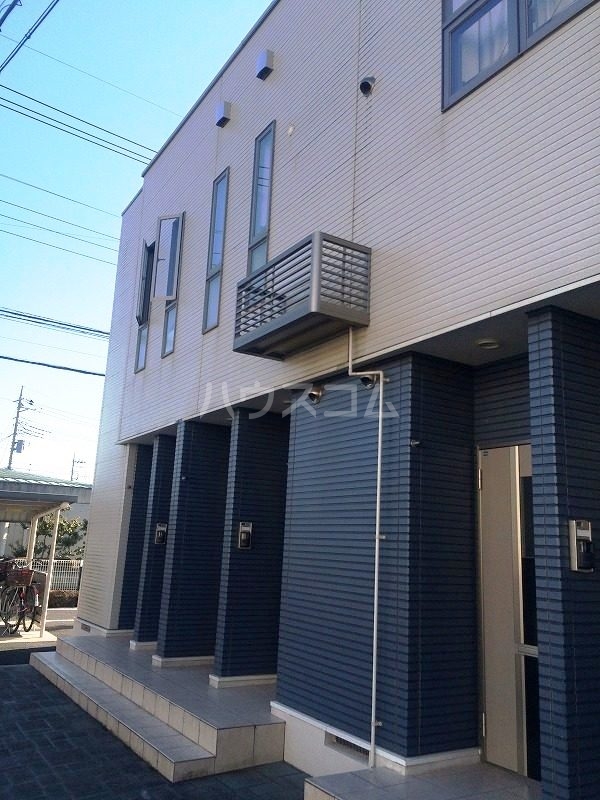 13/20 エントランス