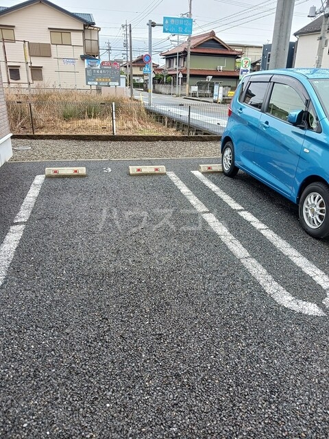 16/22 駐車場
