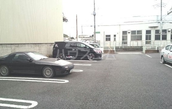 14/22 駐車場