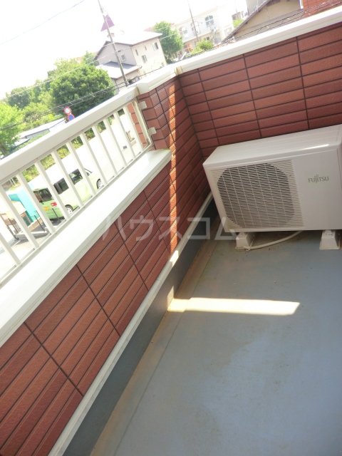 18/27 バルコニー