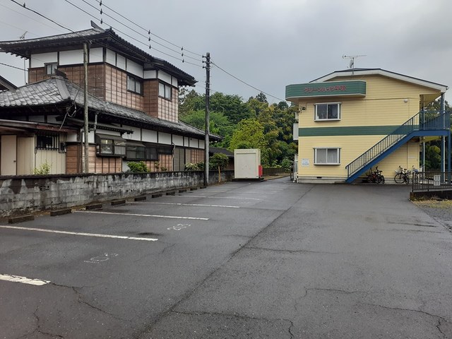 14/20 駐車場