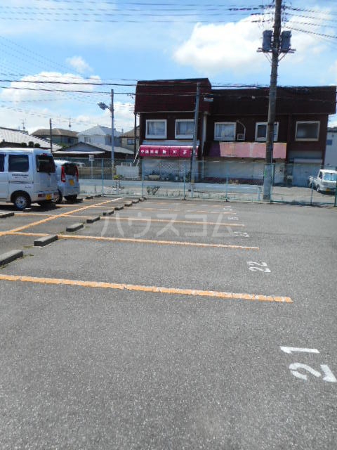 14/20 駐車場