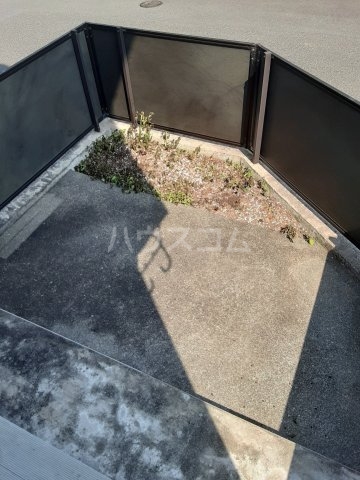 18/30 バルコニー