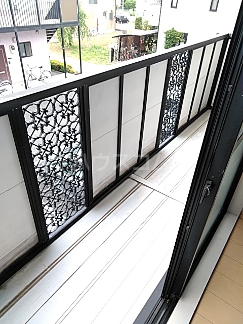 23/30 バルコニー