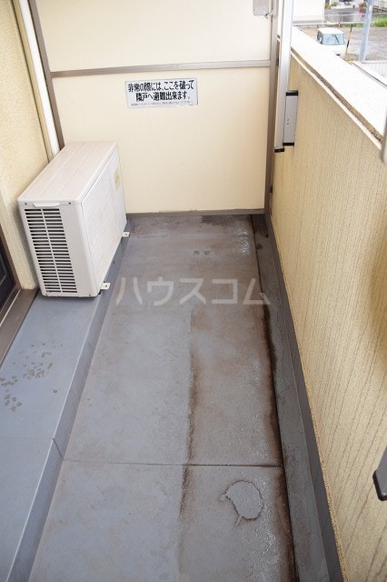 13/22 バルコニー