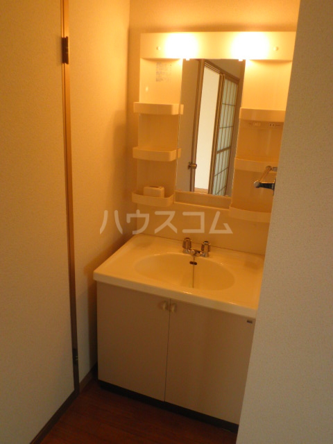 13/30 洗面