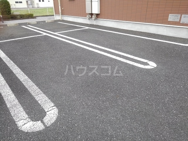 2/8 駐車場