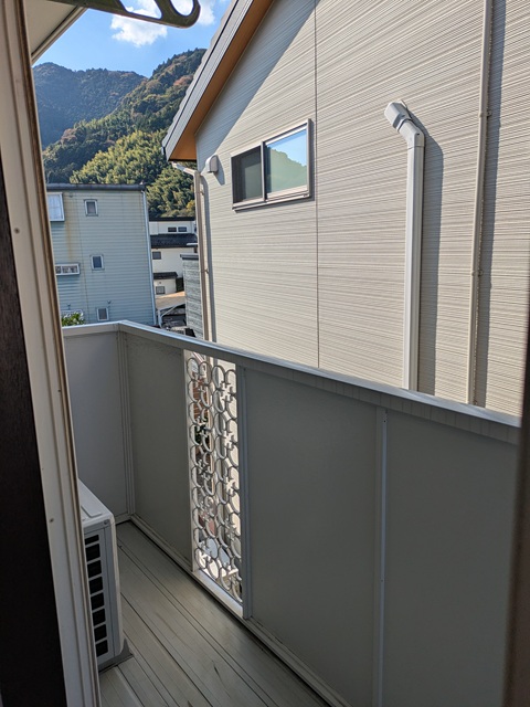 17/23 バルコニー