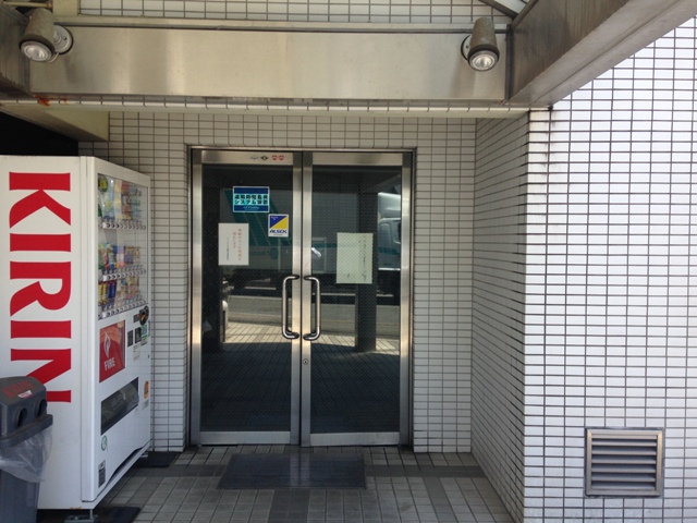 2/10 エントランス