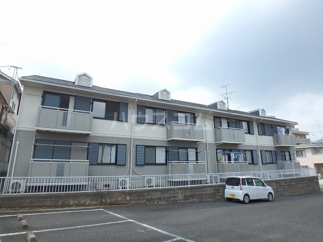 15/15 駐車場