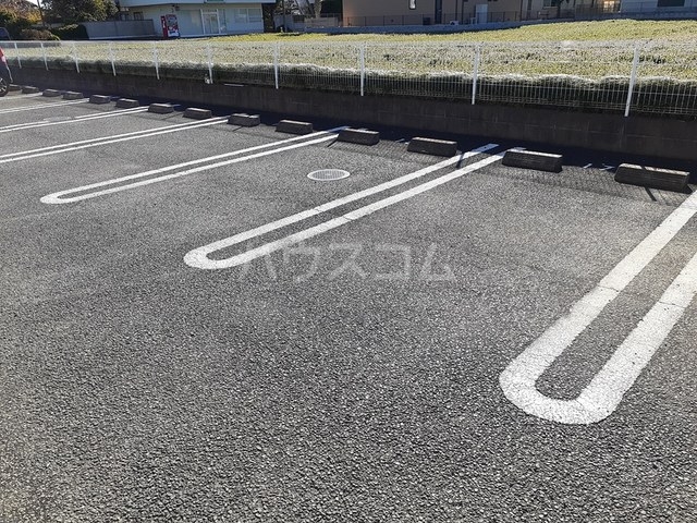 14/20 駐車場
