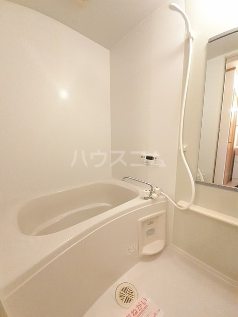 15/30 浴室