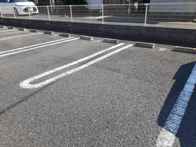 14/20 駐車場
