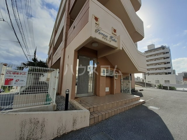 15/21 エントランス