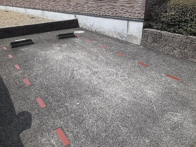 25/30 駐車場
