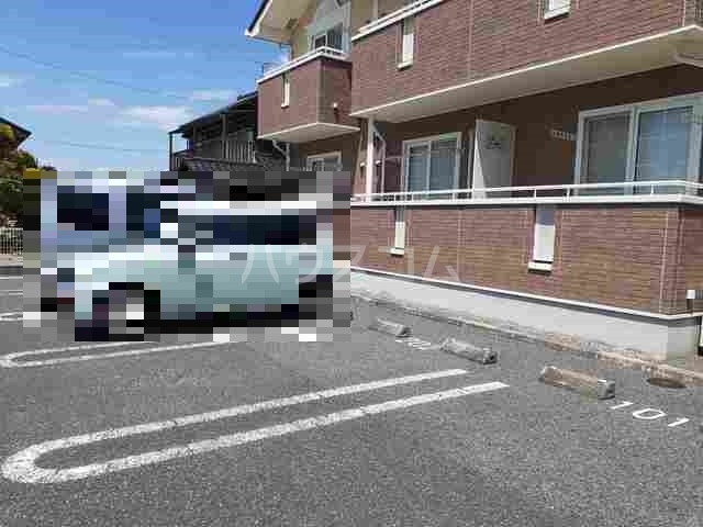 15/21 駐車場