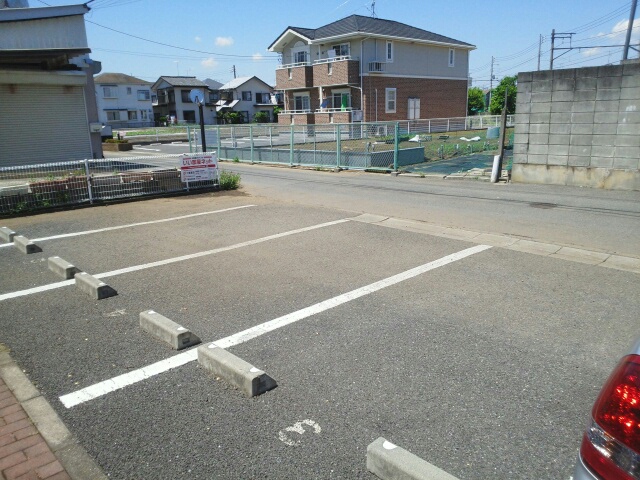 19/25 駐車場