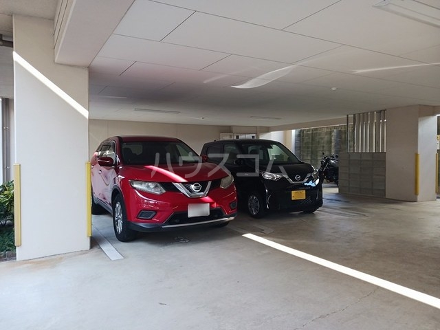 14/20 駐車場