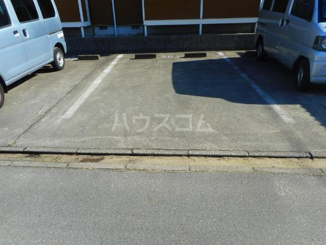 14/22 駐車場