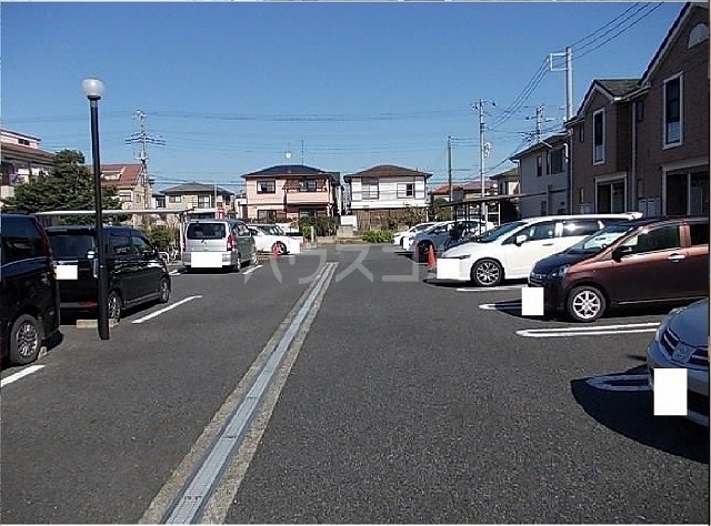 15/21 駐車場