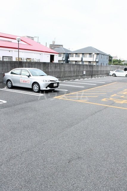 15/24 駐車場