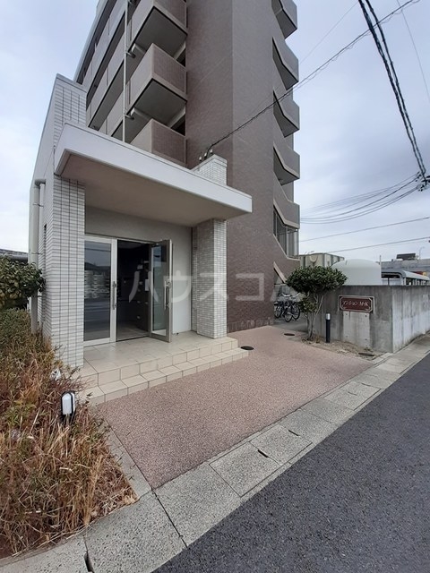 2/11 エントランス