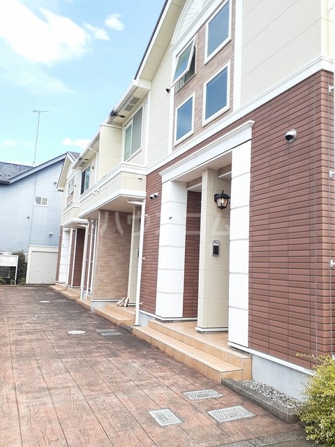25/30 エントランス
