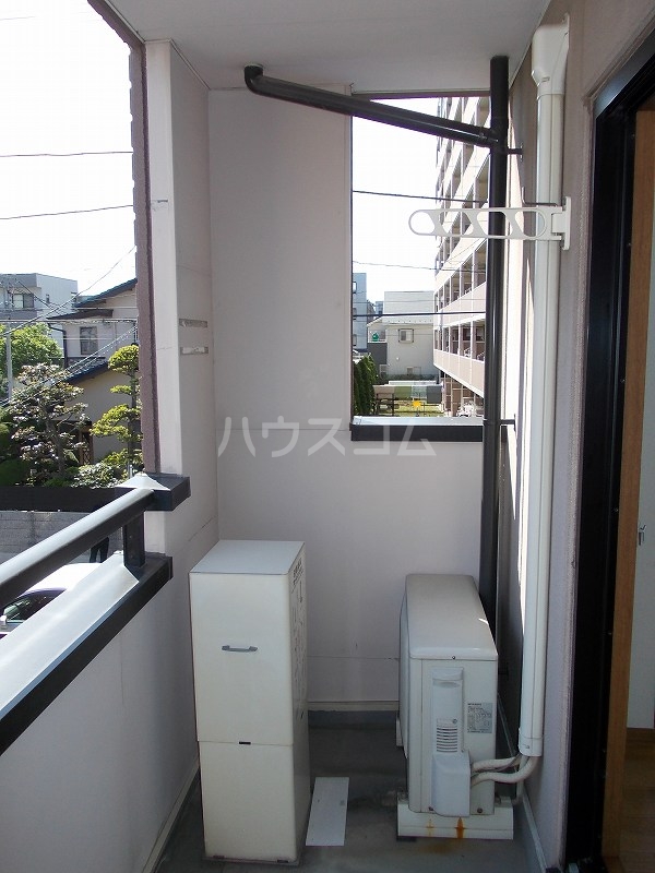 17/28 バルコニー