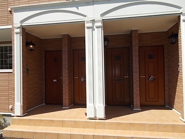 14/20 エントランス