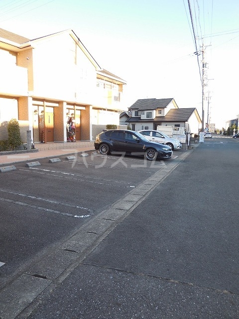 14/20 駐車場