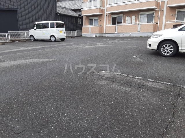 3/6 駐車場
