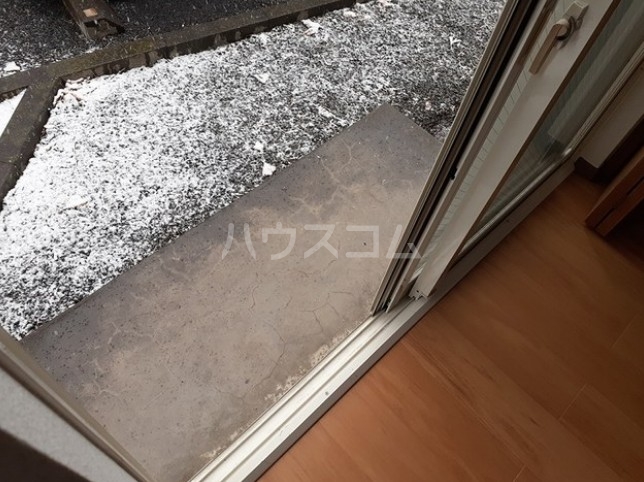 14/20 エントランス