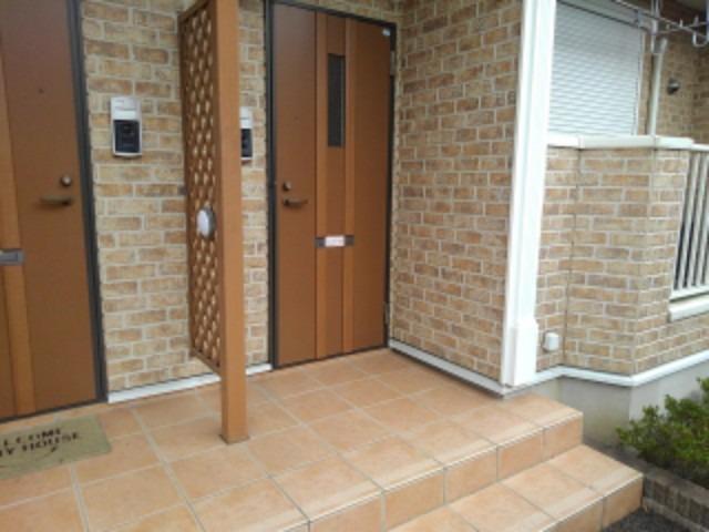 13/20 エントランス