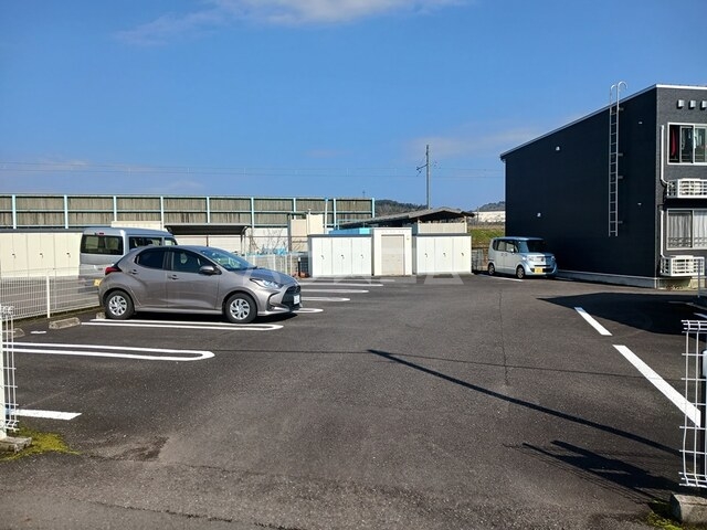 14/20 駐車場