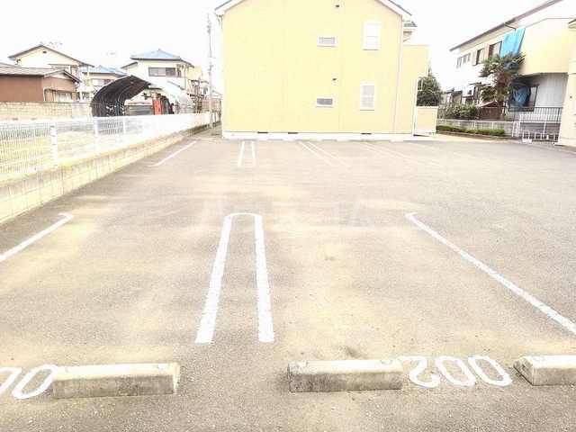 14/20 駐車場