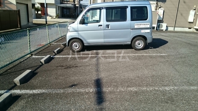 16/22 駐車場